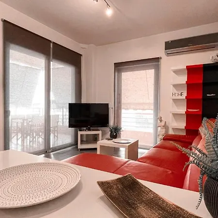 Comfy 2 Bedroom With Balcony In *