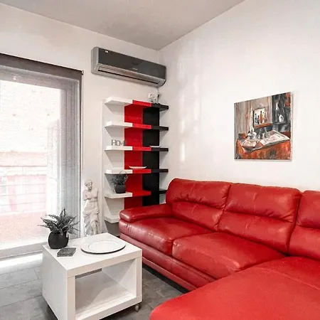 Comfy 2 Bedroom With Balcony In * Athens