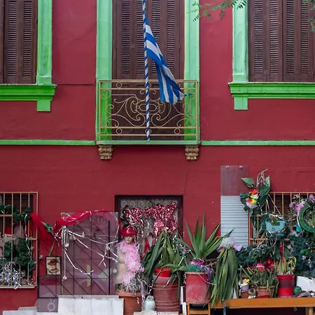 Apartment Comfy 2 Bedroom With Balcony In Athens